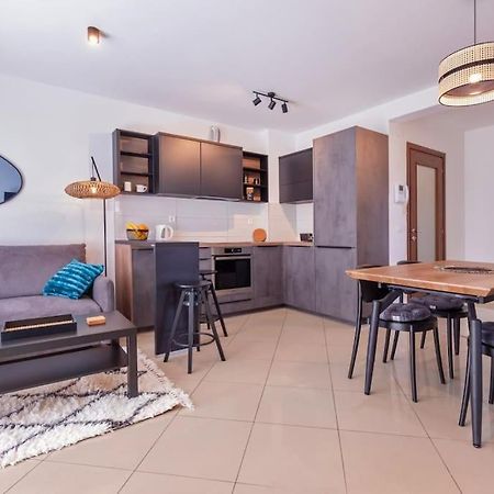 Stylish Two Bedroom Apartment&Garage Parking Place Dubrovnik Eksteriør bilde