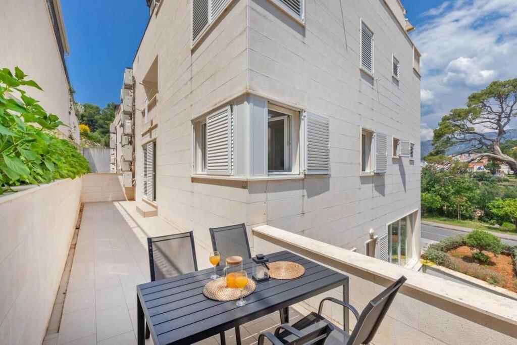 Stylish Two Bedroom Apartment&Garage Parking Place Dubrovnik Eksteriør bilde