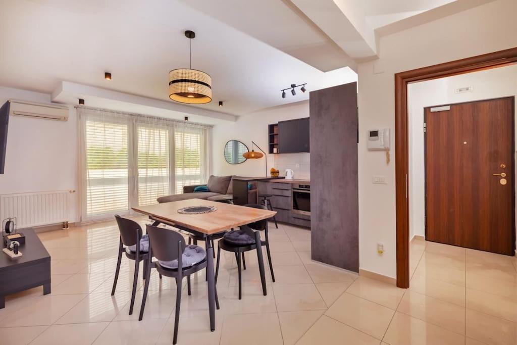 Stylish Two Bedroom Apartment&Garage Parking Place Dubrovnik Eksteriør bilde