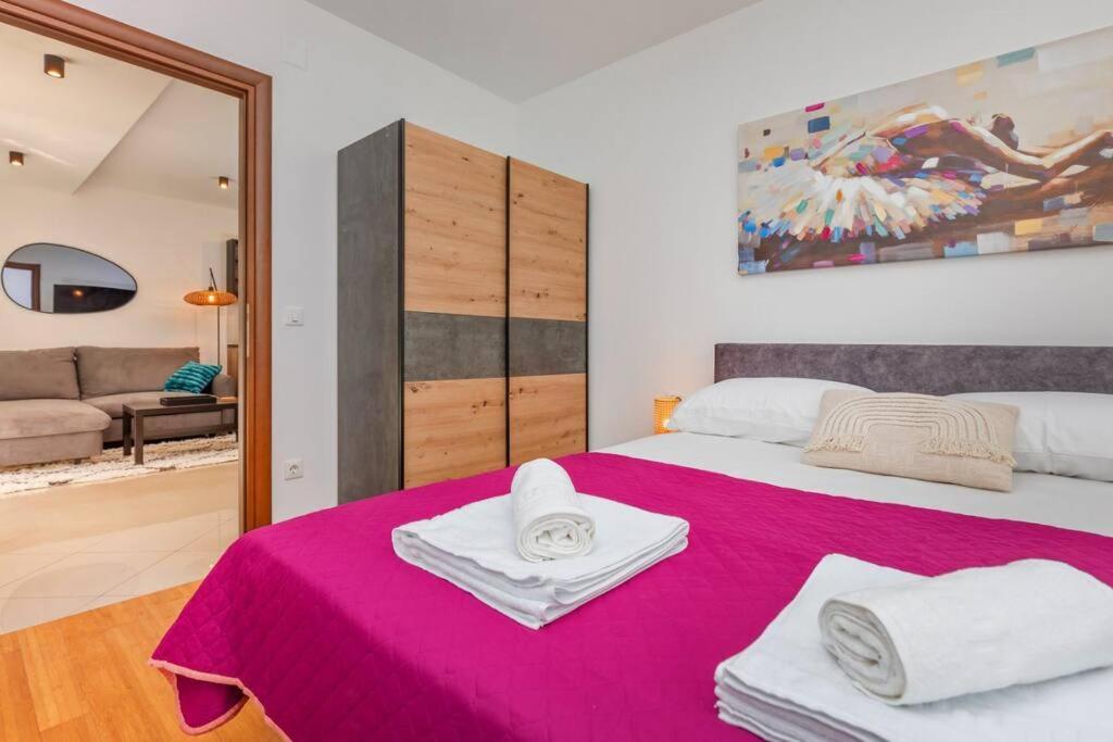 Stylish Two Bedroom Apartment&Garage Parking Place Dubrovnik Eksteriør bilde